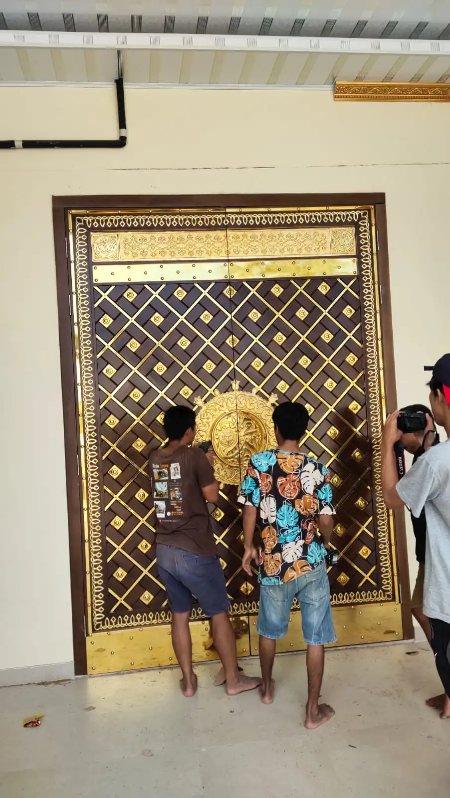 Keindahan Tembaga dalam Interior: Elegan, Mewah, dan Tahan Lama